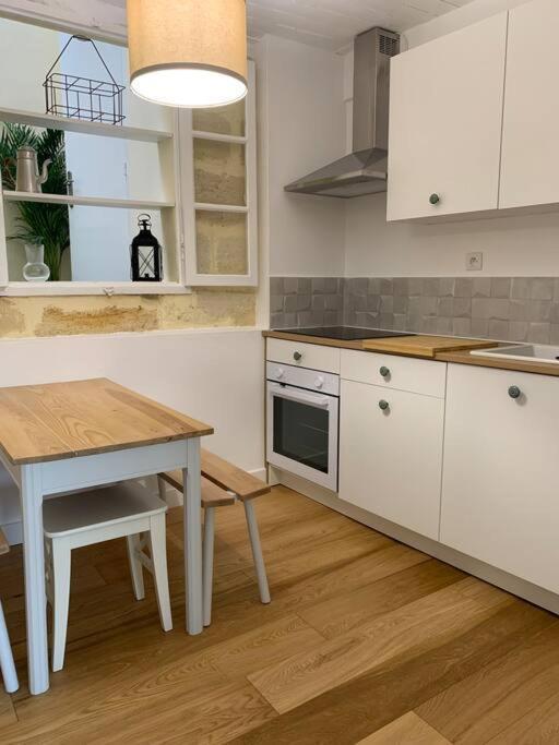 Gite La Petite Maison Guîtres Buitenkant foto